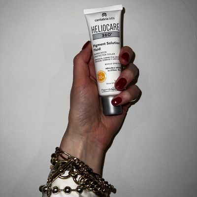 Sorry to every other SPF I've ever used - you're being replaced by this Heliocare pigmentation fighting sunscreen