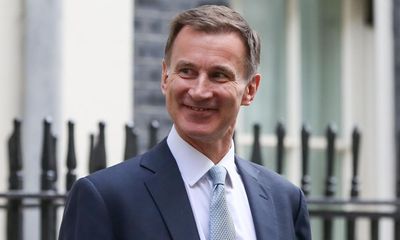 Income tax likely to go up if national insurance scrapped, Hunt suggests