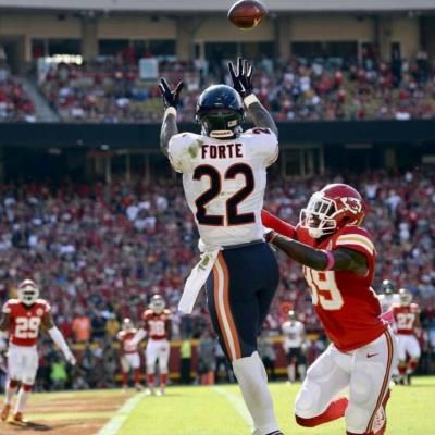 Matt Forte Inspires Fans With Fitness Dedication In Gym Video