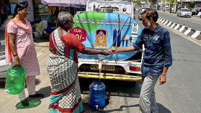 Tanker owners say they travel over 15 km one way to fetch water, making price limit rules redundant