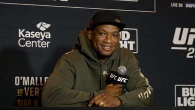 Jailton Almeida: Curtis Blaydes ‘in for a surprise’ if he expects predictable grappling at UFC 299