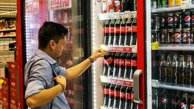 Analyst revamps Coke stock price target after strategic moves