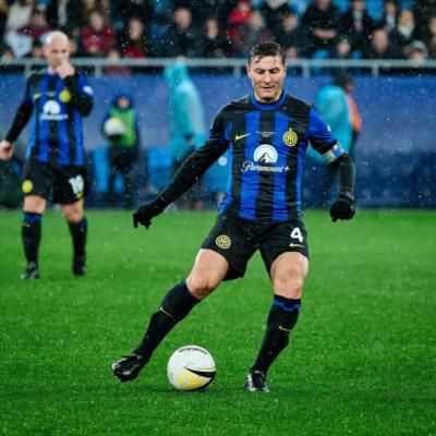 Javier Zanetti: Legends Game Captured In Vibrant Moments