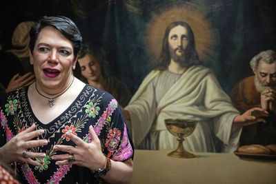 'Rainbow Catholics': Mexican Church Welcomes LGBTQ Community