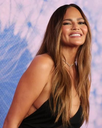 Chrissy Teigen Radiates Elegance And Charm In Stunning Snapshot