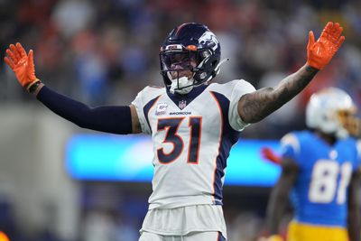 Twitter reacts to Broncos releasing Justin Simmons