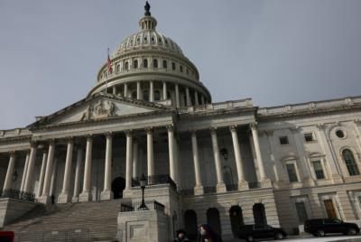 US Senate To Pass Spending Package, Averting Government Shutdown