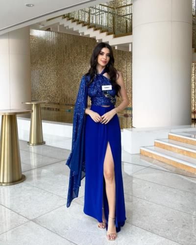 Nursena Say Stuns In Regal Blue Elegance And Glamour