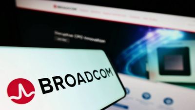 Analysts reveal new Broadcom price targets after mixed earnings