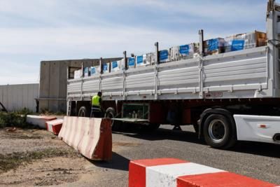 Israeli Officials Consider Arming Gaza Civilians Amid Aid Insecurity