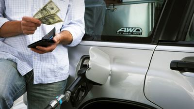 As gas prices rise, here are some tips for saving money at the pump
