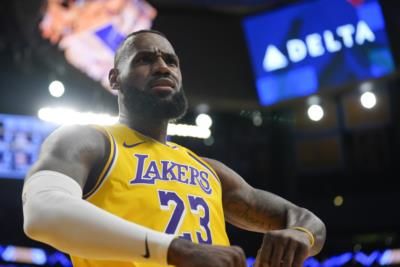 Lebron James To Sit Out Lakers Vs. Bucks Game