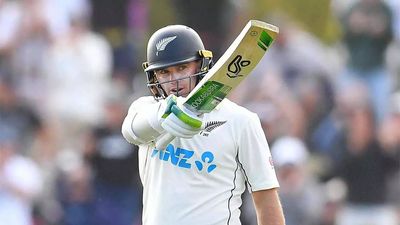 2nd Test: Tom Latham leads New Zealand fightback against Australia