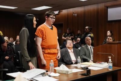 Father On Trial For Son's Deadly School Shooting