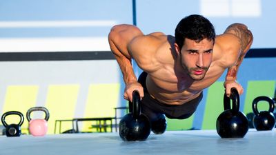 I just tried this 4-move kettlebell workout to build muscle all over — and it took only 20 minutes