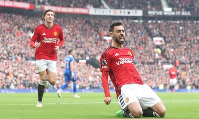 Fernandes and Rashford on the spot to steer Manchester United past Everton