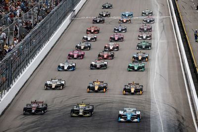 IndyCar teams at odds: Ganassi defends Penske, bashes Andretti