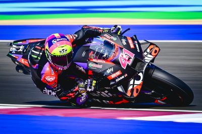 2024 Aprilia MotoGP bike like an F1 car in Qatar corners - Espargaro