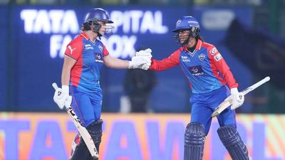 Jemimah Rodrigues-Alice Capsey duo takes Delhi Capitals to 181 for 5 against RCB in WPL