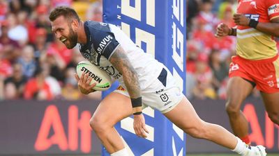 Cowboys winger Feldt targets new deal and Bowen record