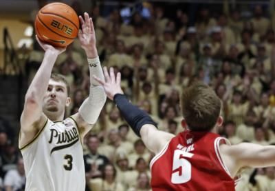 Zach Edey Leads Purdue To Victory And Jersey Retirement