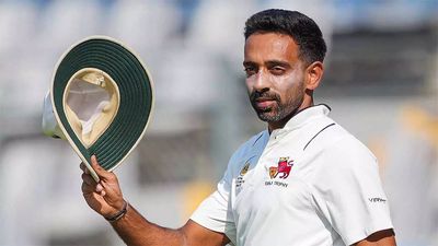 Watch: Guard of honour for Dhawal Kulkarni in Ranji Trophy final