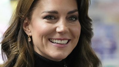 News agencies pull first post-op royal photo of Princess Kate over 'manipulation'