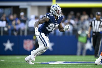 Commanders plan to sign Cowboys defensive end Dorance Armstrong