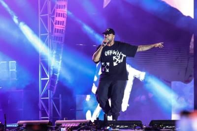 Don Omar's Electrifying Performance Wows Crowd With Iconic Hits