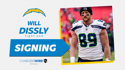 Chargers agree to terms with TE Will Dissly