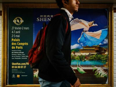 'Shen Yun' Slides Anti-Beijing Message Into Colourful Dance