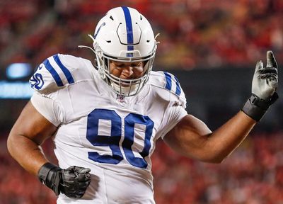 Will re-signing Grover Stewart impact Colts draft plans?