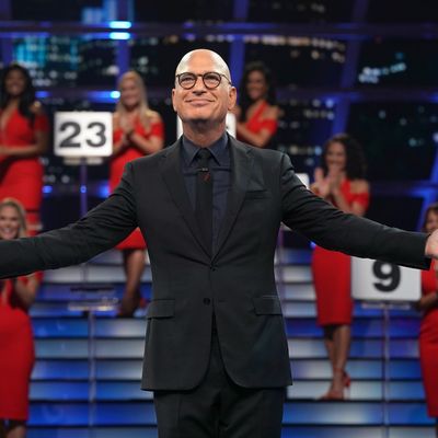 ‘Deal or No Deal’ Host Howie Mandel Admits, for the Life of Him, He Can’t Remember Meghan Markle or This Fellow A-Lister Being on the Show