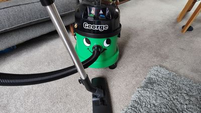 NaceCare GVE 370 George Wet/Dry extractor vacuum review: carpet and upholstery cleaning plus vacuuming