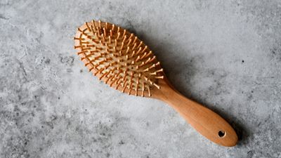 How to clean a hairbrush to remove hair, lint, and build-up