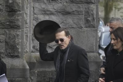 Johnny Depp's Photoshopped Congratulatory Post To Robert Downey Jr.