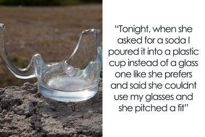 Woman’s Habit Of Breaking Glass Cups Injures Her SO, So They Give Her A Plastic Cup To Drink From