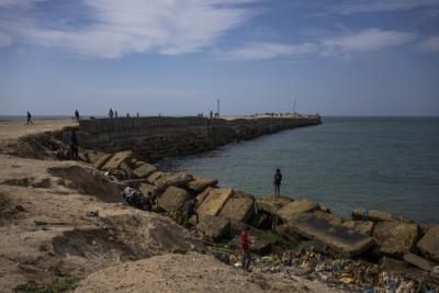 Israeli Military Plans Humanitarian Islands For Displaced Palestinians