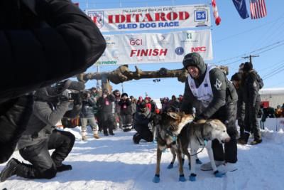 Dallas Seavey Makes History As Six-Time Iditarod Champion