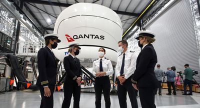 Australia is facing a pilot crisis, as US airlines poach Qantas, Virgin and Rex recruits