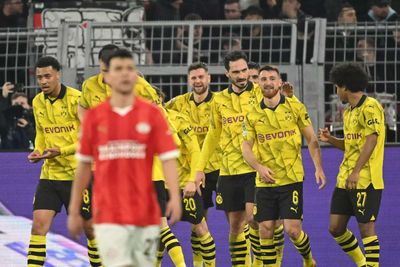 Borussia Dortmund advance to Champions League quarter-finals with victory over PSV