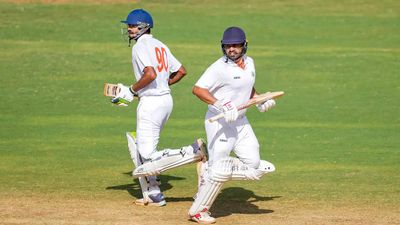 Ranji Trophy Final: Vidarbha's fight frustrates mumbai