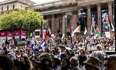 State Library Victoria staff accuse management of ‘censorship and discrimination’ over pro-Palestine authors controversy