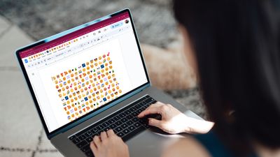 How to add emojis to Google Docs