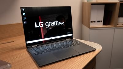 LG Gram Pro 2-in-1 hands-on review — this is World Record light