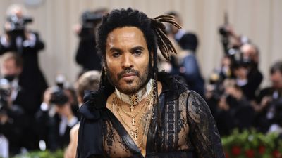 Lenny Kravitz utilizes these mixed textures to bring visual interest to his pared-back kitchen color scheme