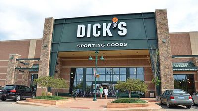 Dick's Sporting Goods Stock Extends 76% Rally After 10% Dividend Hike