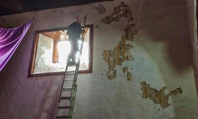 Tenerife priest apologises for ordering 300-year-old frescoes to be painted over