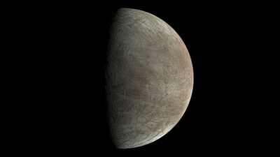If there's life on Europa, solar sails could help us find it