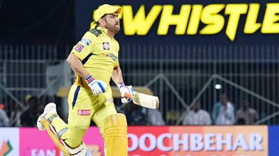 MS Dhoni's final IPL season? AB de Villiers gives a major update on the legend